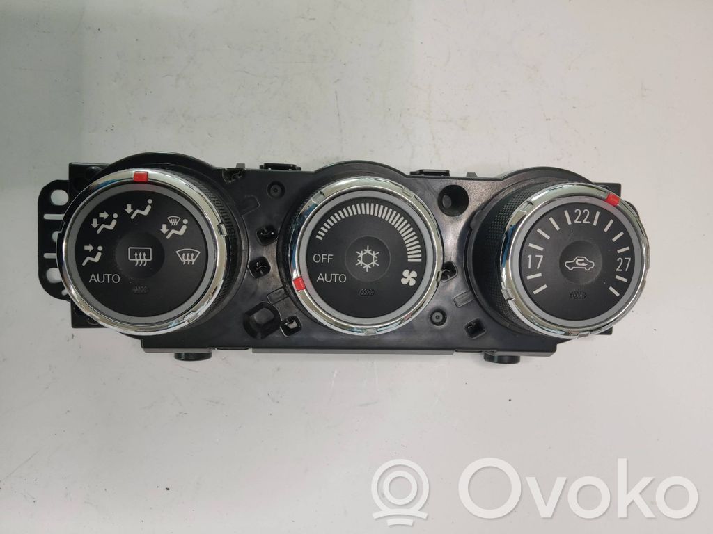 Mitsubishi Outlander Panel klimatyzacji 