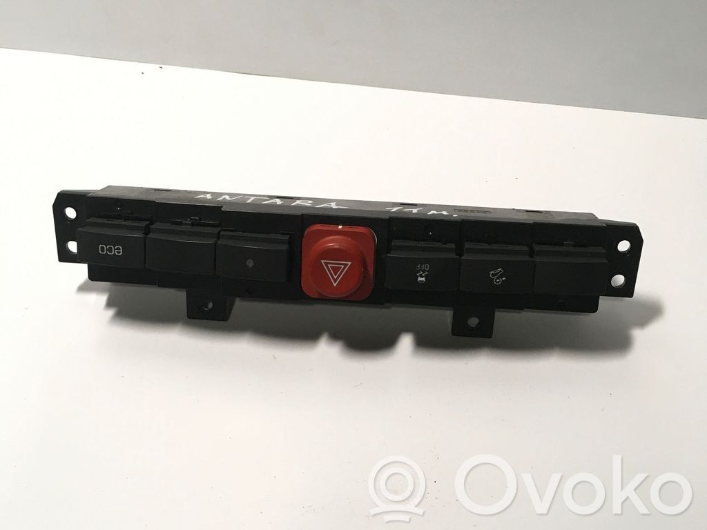 Opel Antara Hazard light switch 