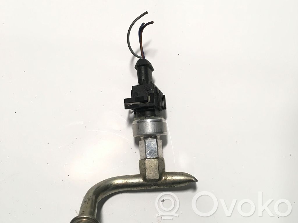 Volvo XC60 Air conditioning (A/C) pressure sensor 