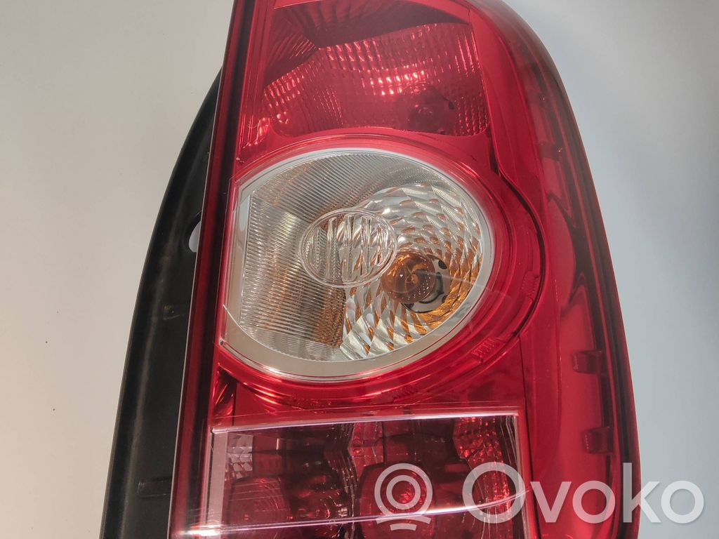 Dacia Duster Rear/tail lights 