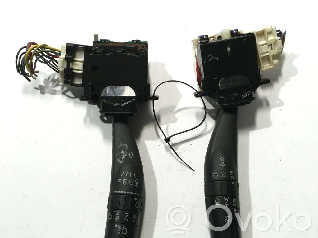 Subaru B9 Tribeca Wiper turn signal indicator stalk/switch 