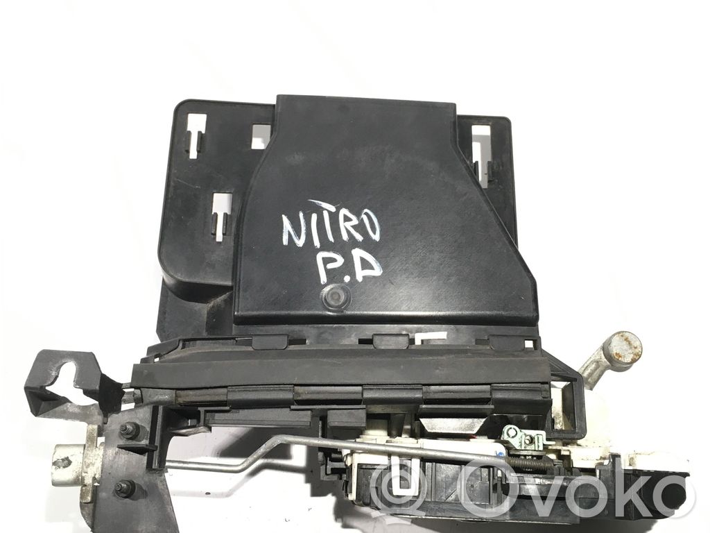 Dodge Nitro Front door lock 