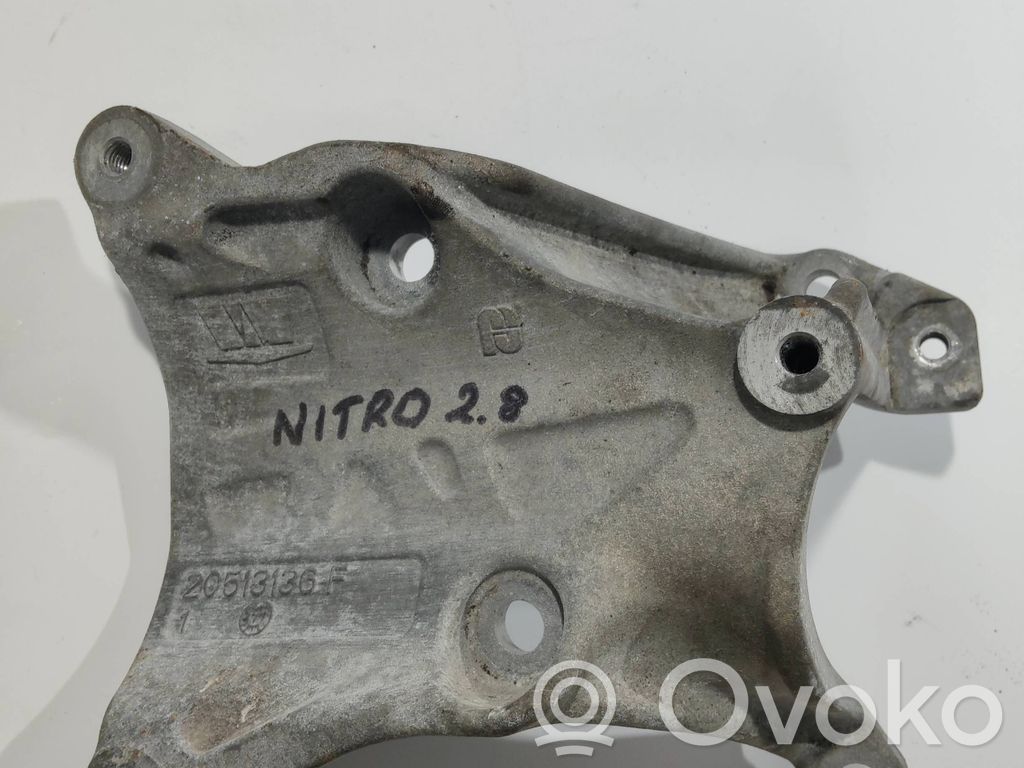 Engine mounting bracket   20513136F,20513136F