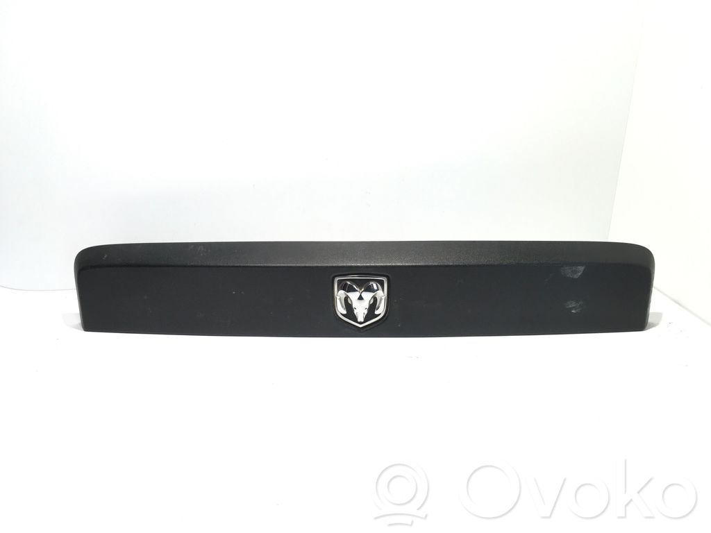 Dodge Nitro Trunk door license plate light bar 