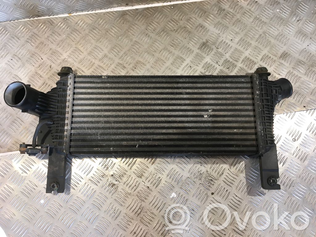 Nissan Navara D40 Interkūlerio radiatorius 
