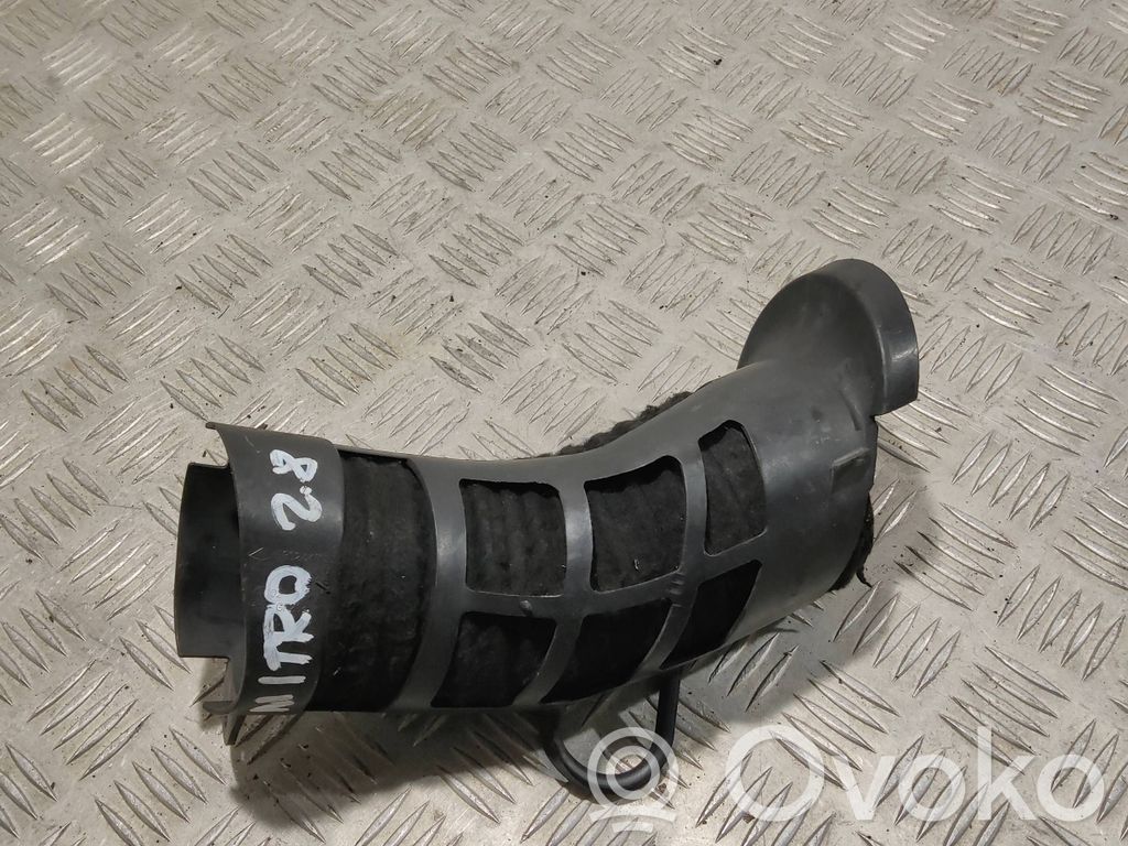 Dodge Nitro Ansaugbrücke Ansaugkrümmer 