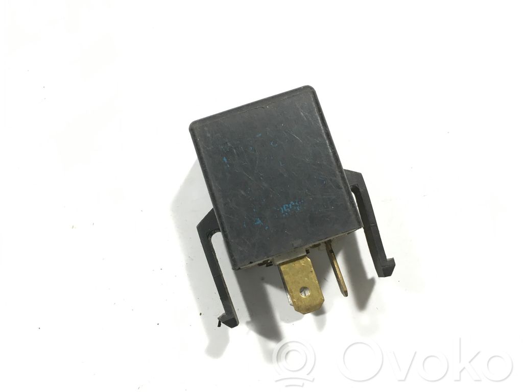 Mitsubishi Pajero Other relay 