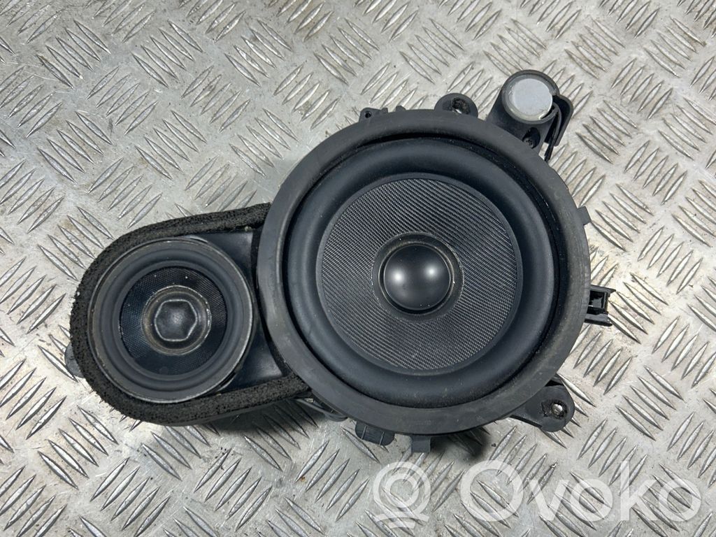 Volvo XC90 Difuzor ușă față 