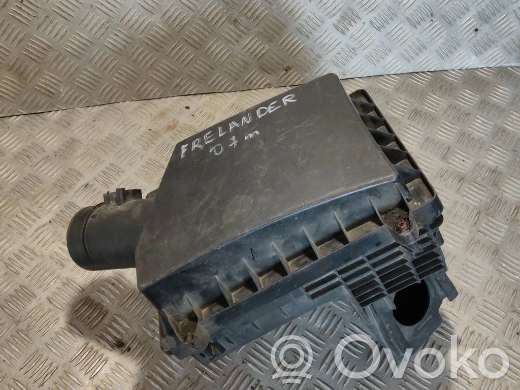 Land Rover Freelander 2 - LR2 Cutie filtru aer 