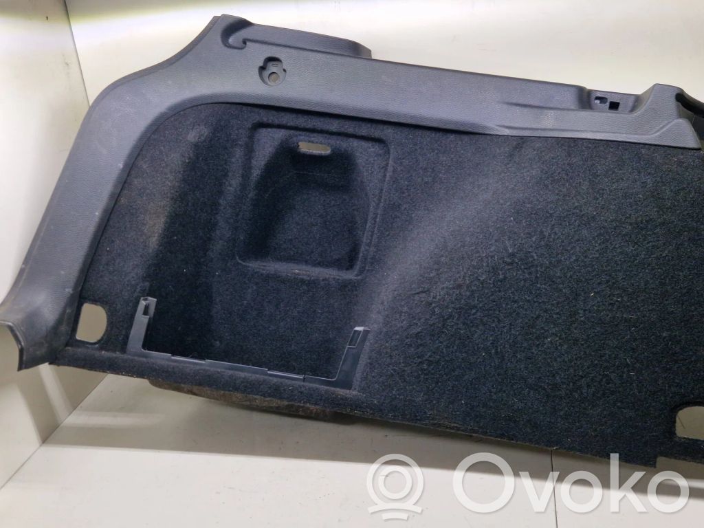 Volkswagen PASSAT B6 Dolny panel schowka koła zapasowego 