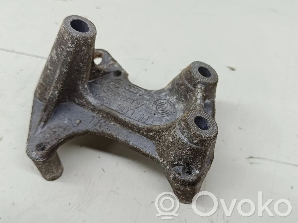 Volkswagen PASSAT B6 Engine mounting bracket 