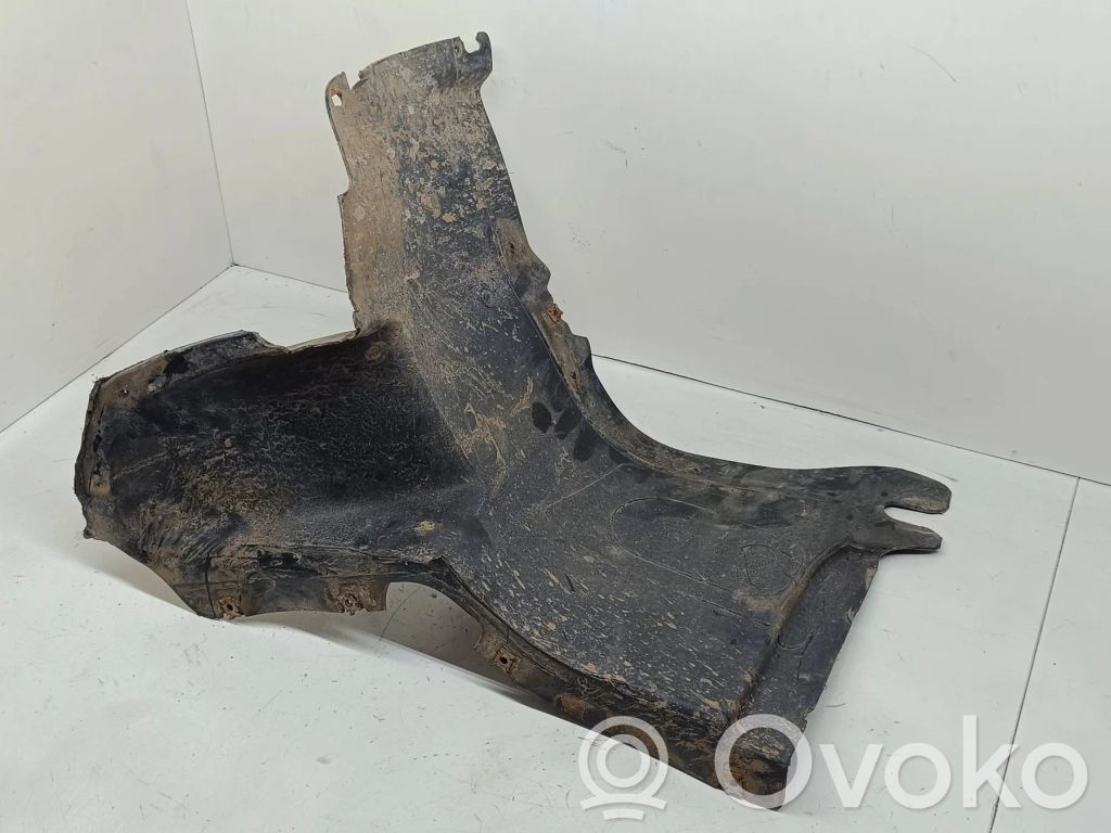 Volkswagen Golf V Front wheel arch liner splash guards 