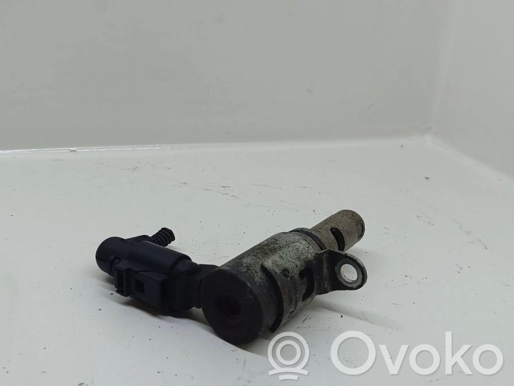 Volkswagen Golf VI Camshaft vanos timing valve 