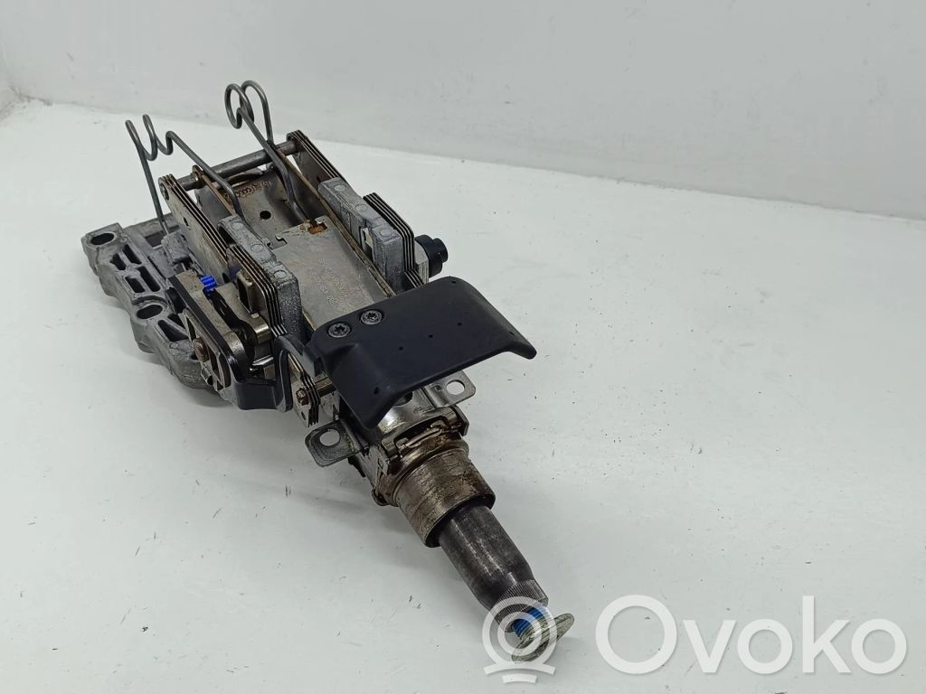 Volkswagen PASSAT B5.5 Ohjauspyörän akseli 
