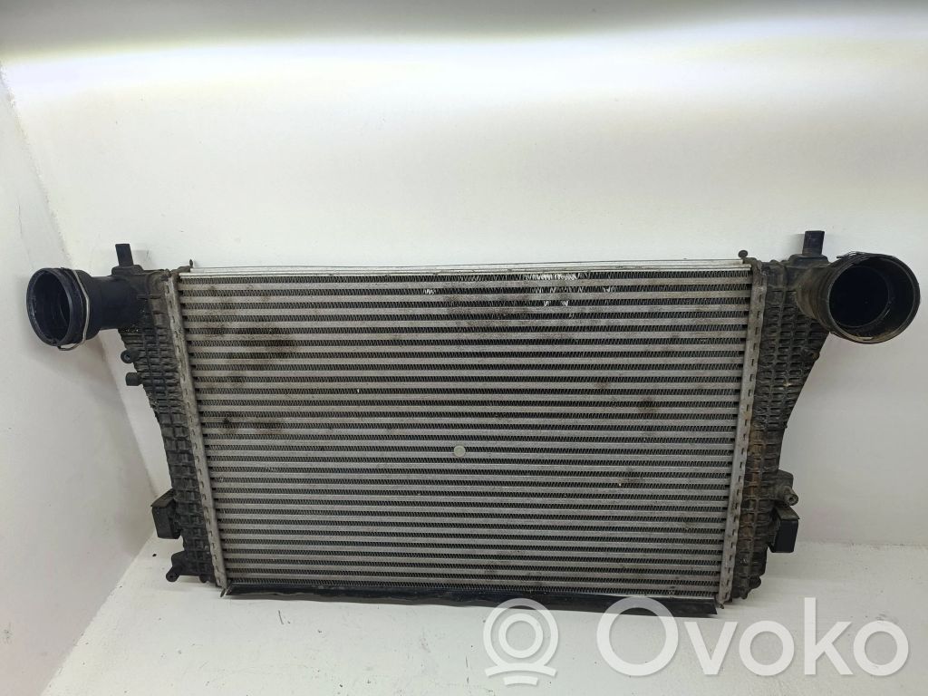 Volkswagen Touran I Intercooler radiator 