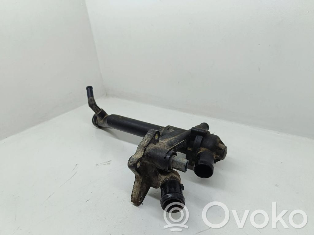 Volkswagen Golf V Termostat / Obudowa termostatu 