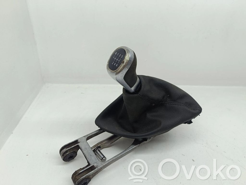 Gear shifter/selector   2260307,030711