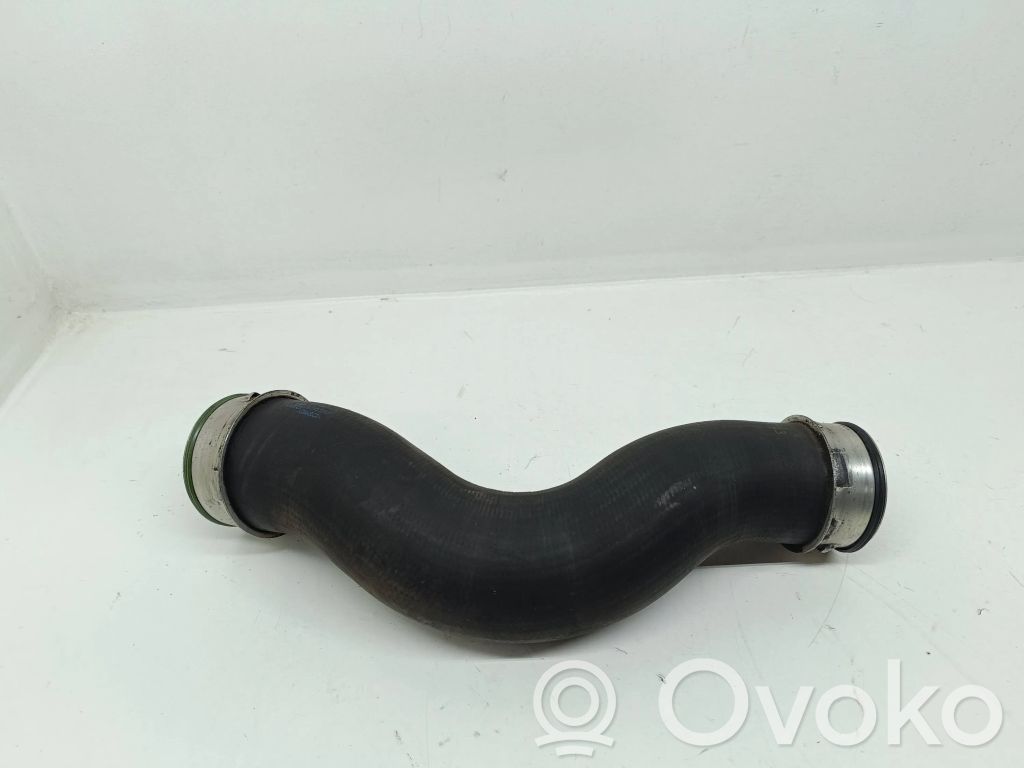 Volkswagen Golf V Manguera/tubo del intercooler 