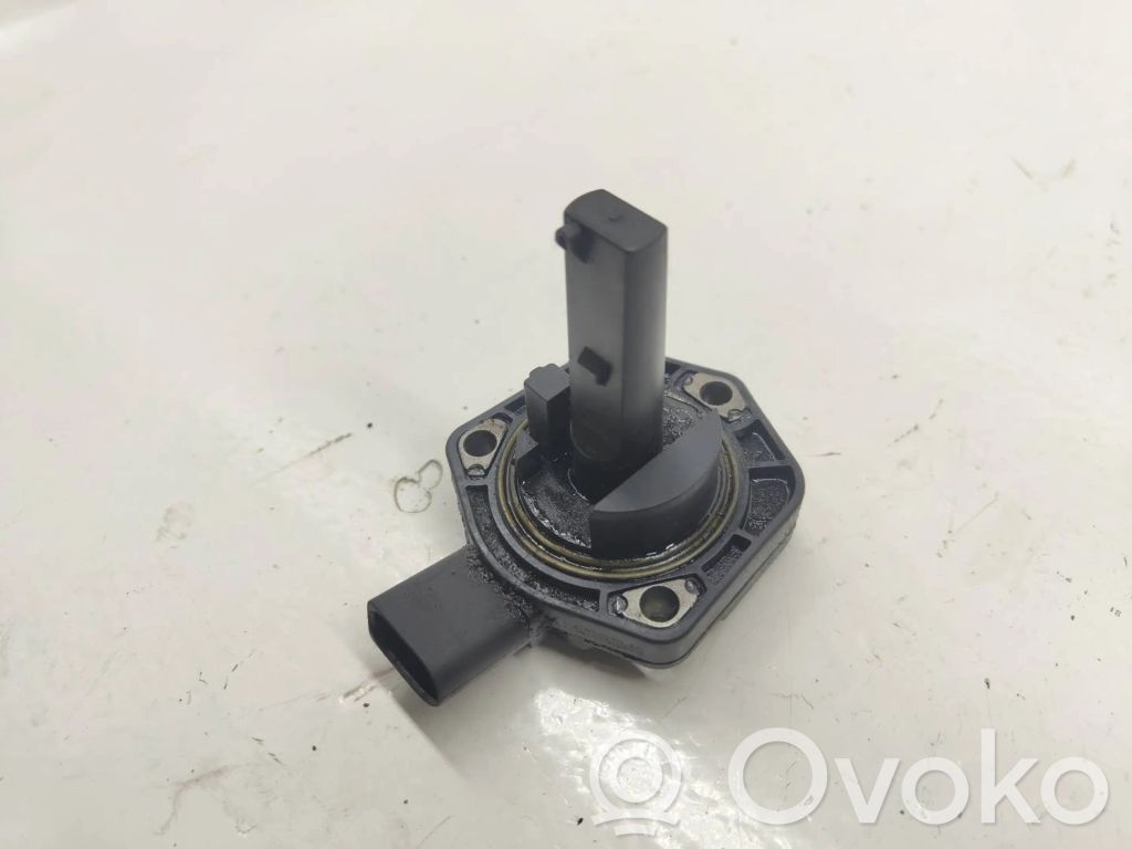 Sensor de nivel de aceite   1J0907660B,6PR00807902,1119169