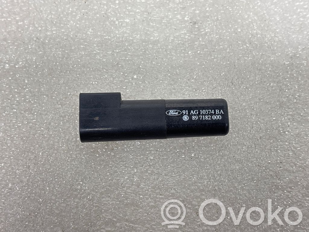 Ford Focus Lauko temperatūros matuoklis 