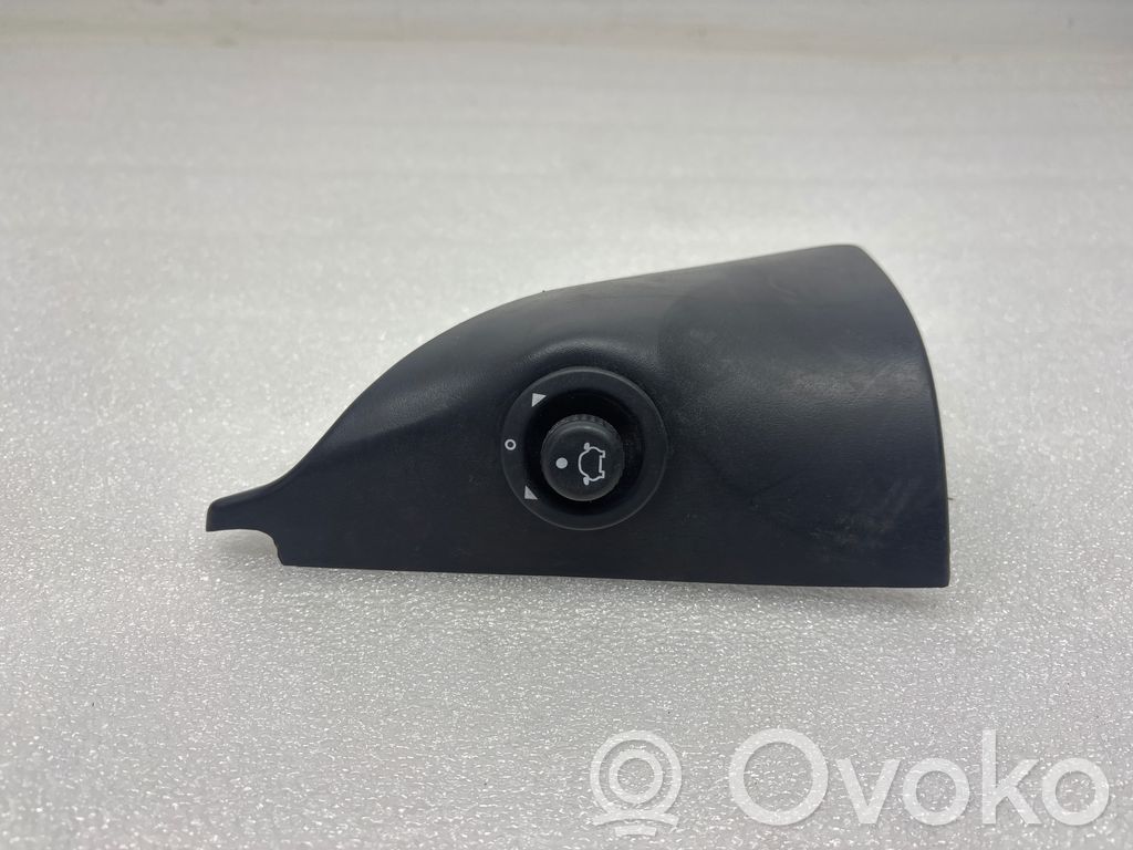 Ford Focus Wing mirror switch 