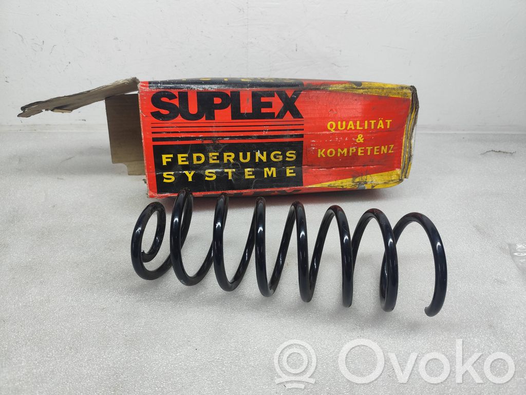 Opel Vectra B Rear coil spring 