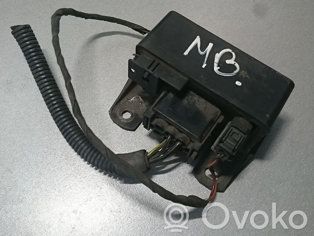 Mercedes-Benz C W202 Przekaźnik / Modul układu ogrzewania wstępnego 