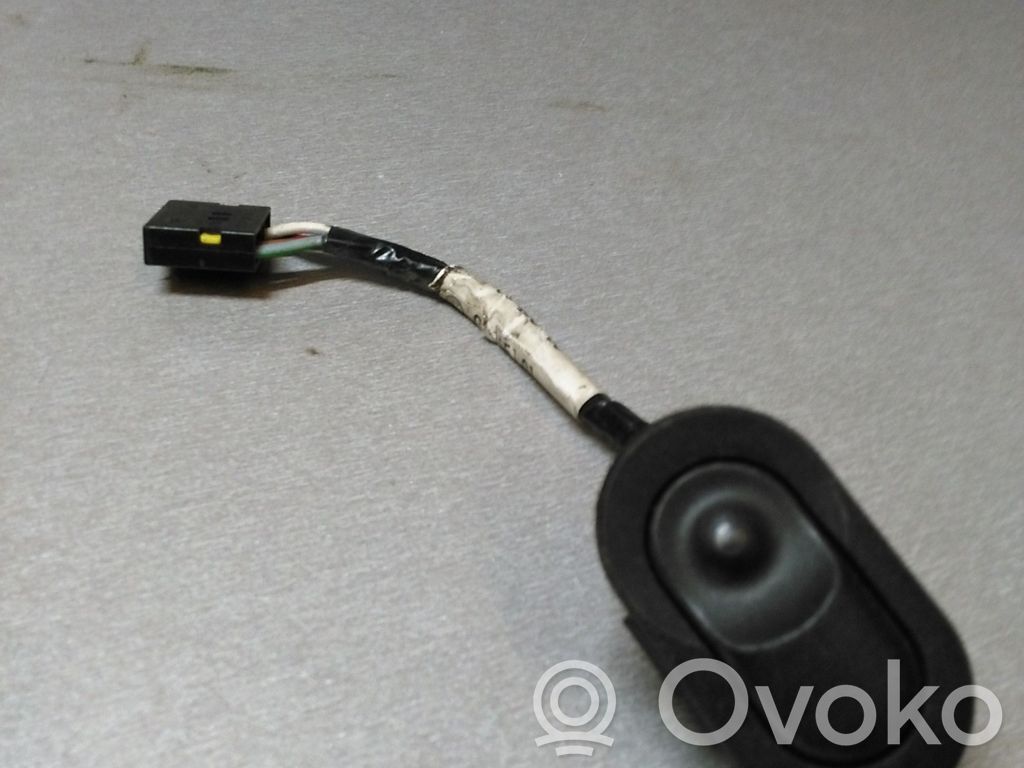 Opel Vectra B Electric window control switch 