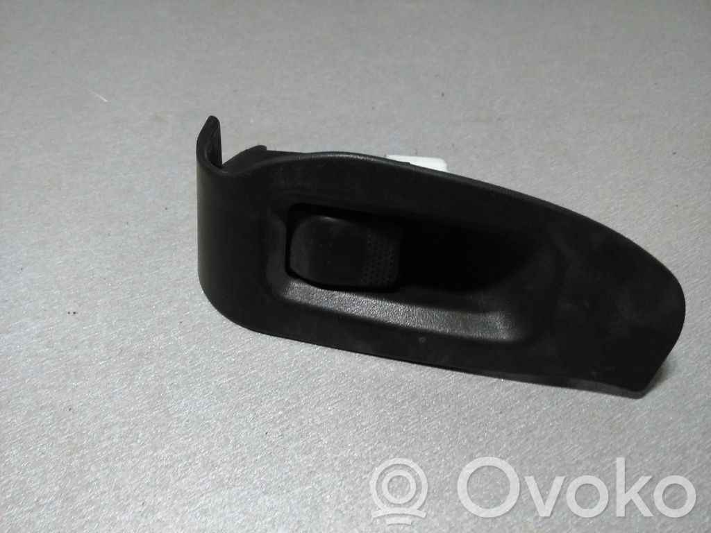 Subaru Legacy Electric window control switch 
