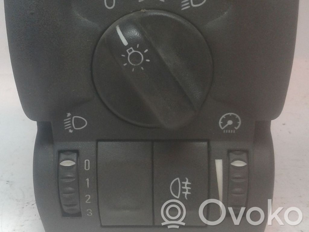 Opel Vectra B Light switch 
