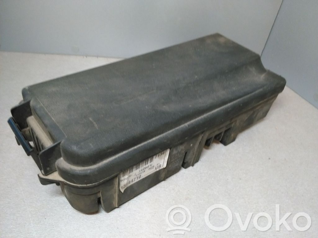 Opel Vectra C Módulo de fusible 
