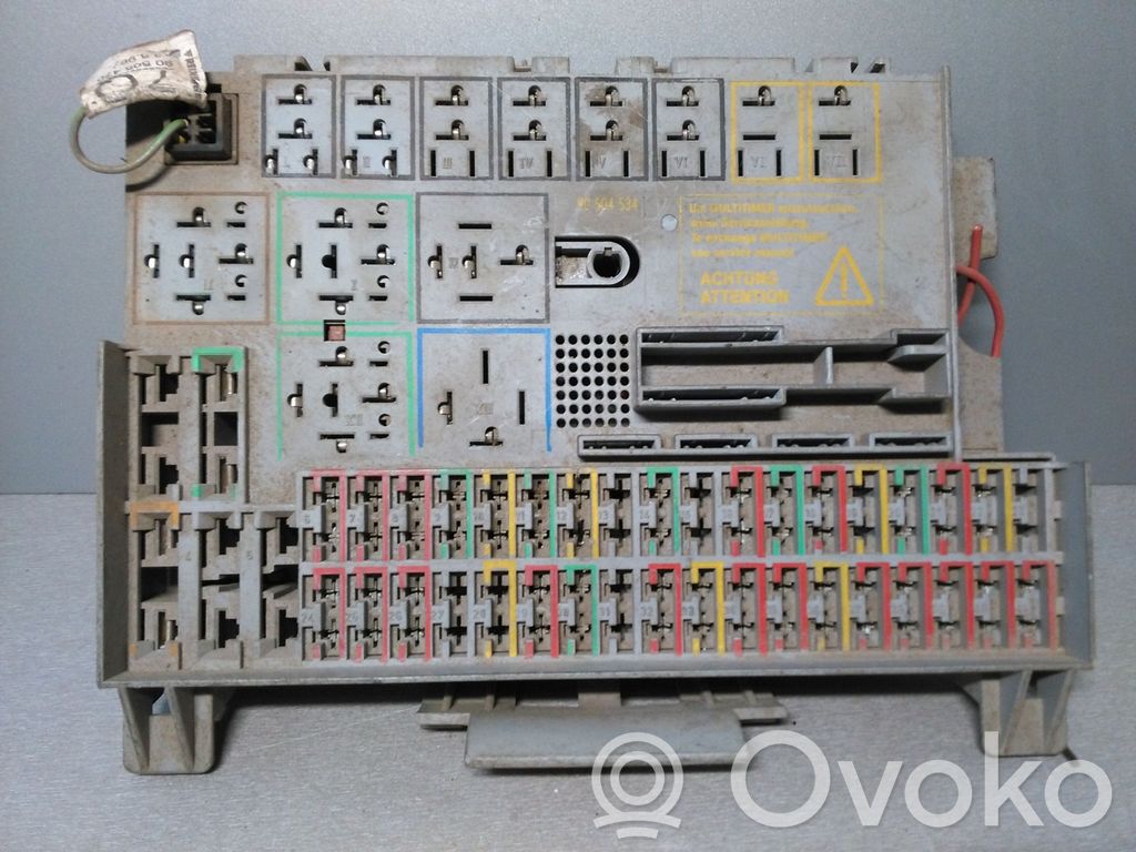 Opel Vectra B Módulo de fusible 