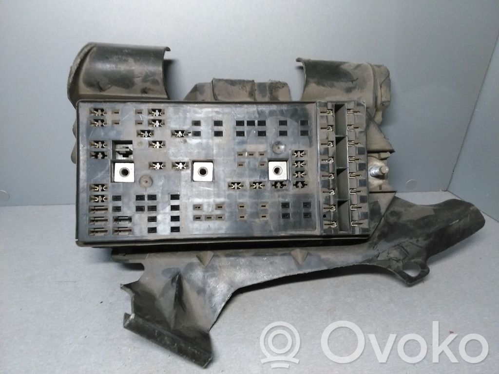 Opel Sintra Módulo de fusible 