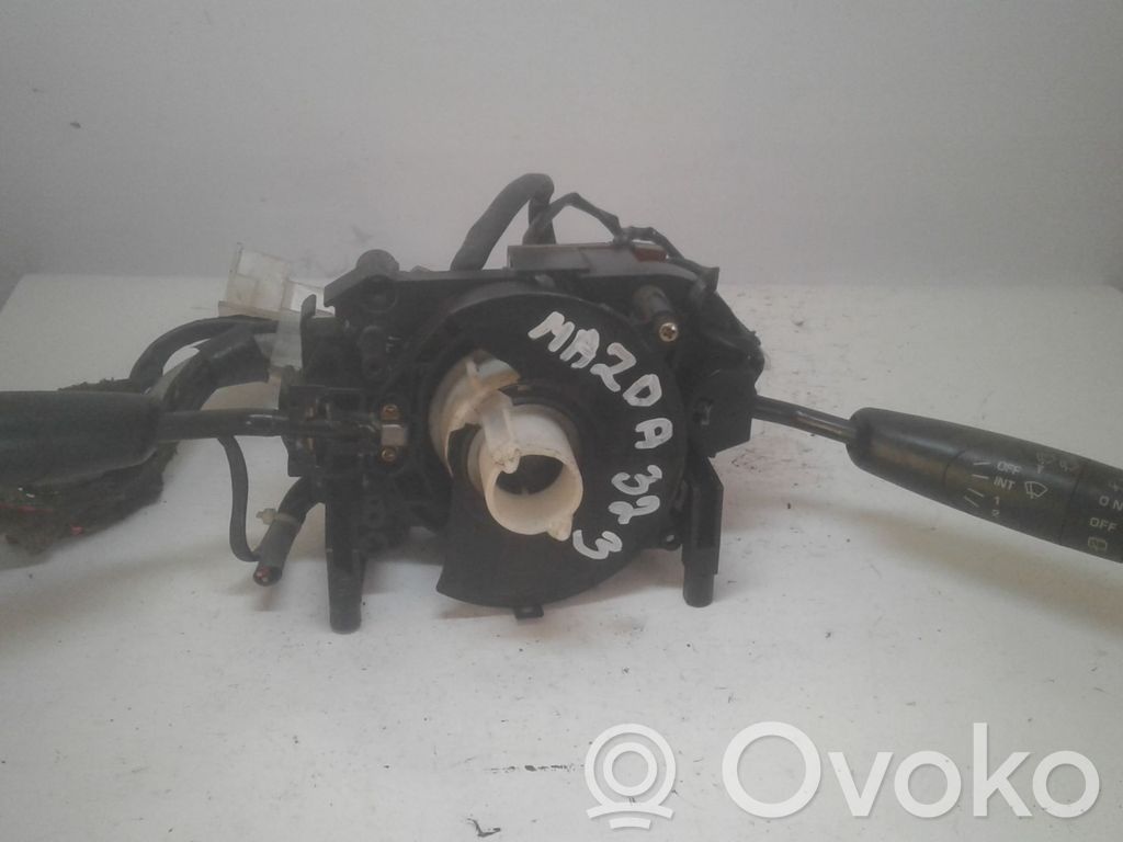 Mazda 323 Commodo, commande essuie-glace/phare 