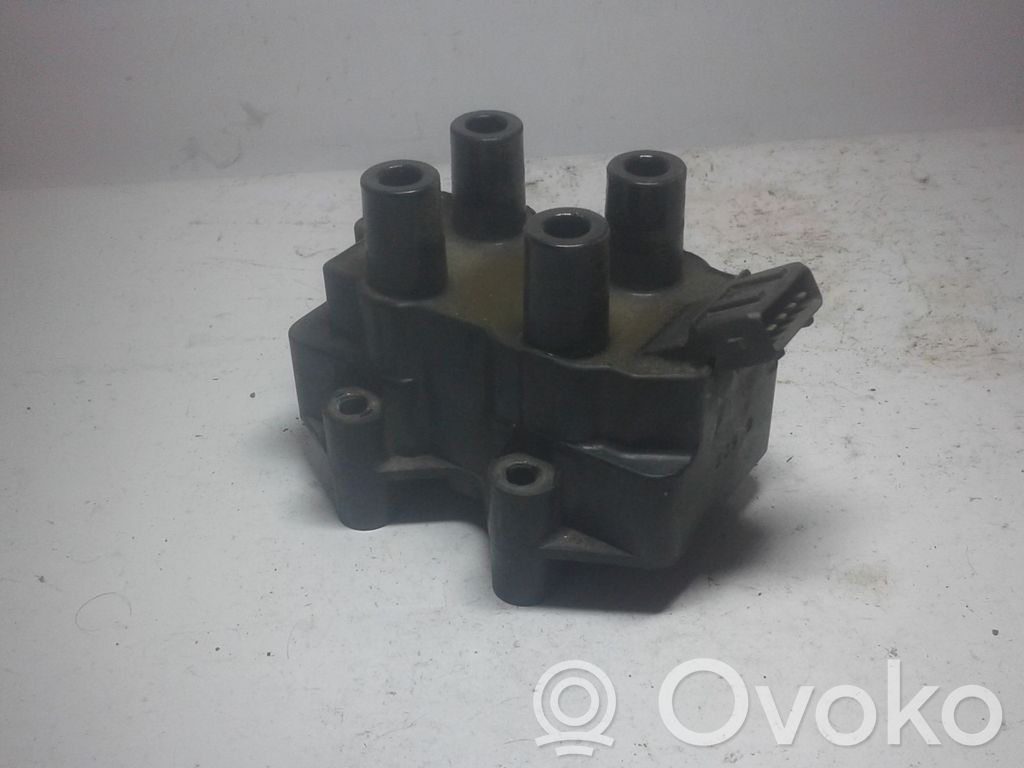 Opel Vectra B Cewka zapłonowa wysokiego napięcia 
