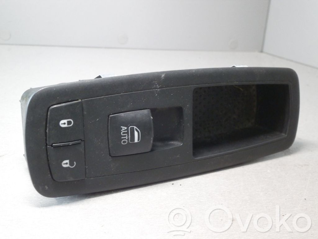 Fiat Freemont Interruptor del elevalunas eléctrico 