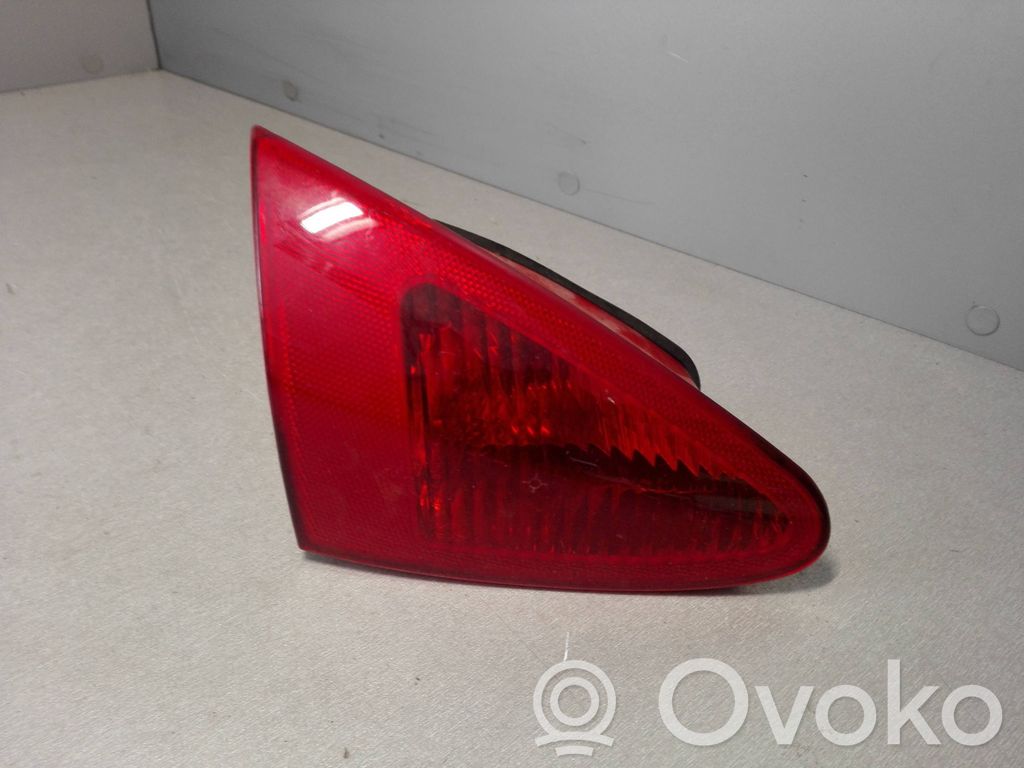 Alfa Romeo 147 Lampy tylnej klapy bagażnika 