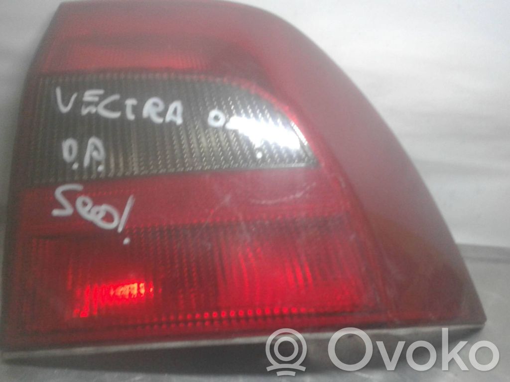 Opel Vectra B Lampa tylna 