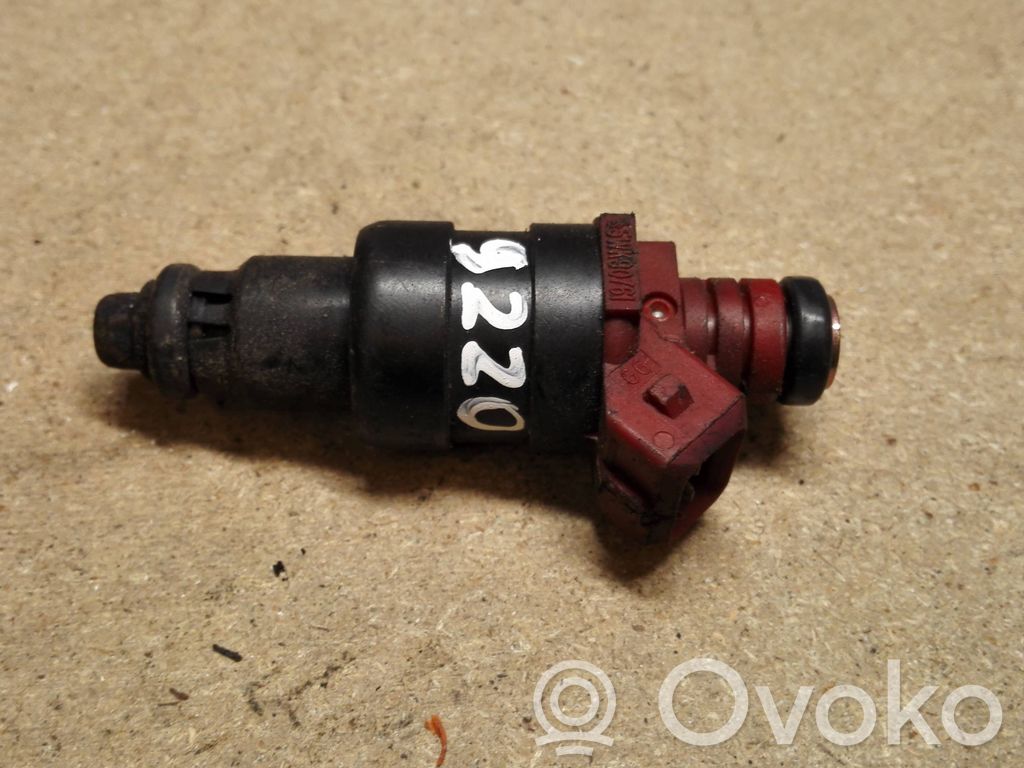 Opel Vectra B Inyector de combustible 