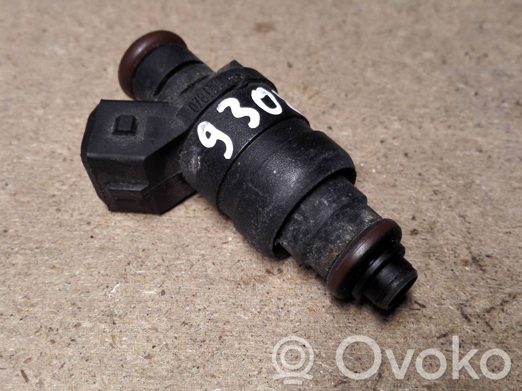 Audi A6 S6 C5 4B Inyector de combustible 