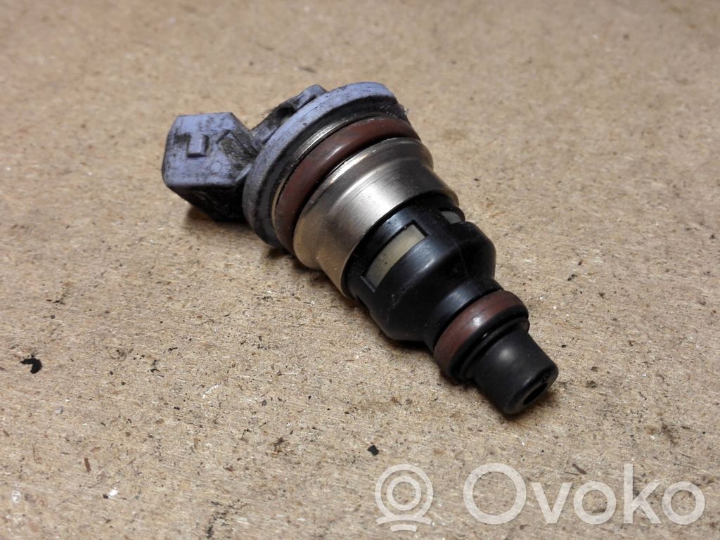 Ford Galaxy Fuel injector 