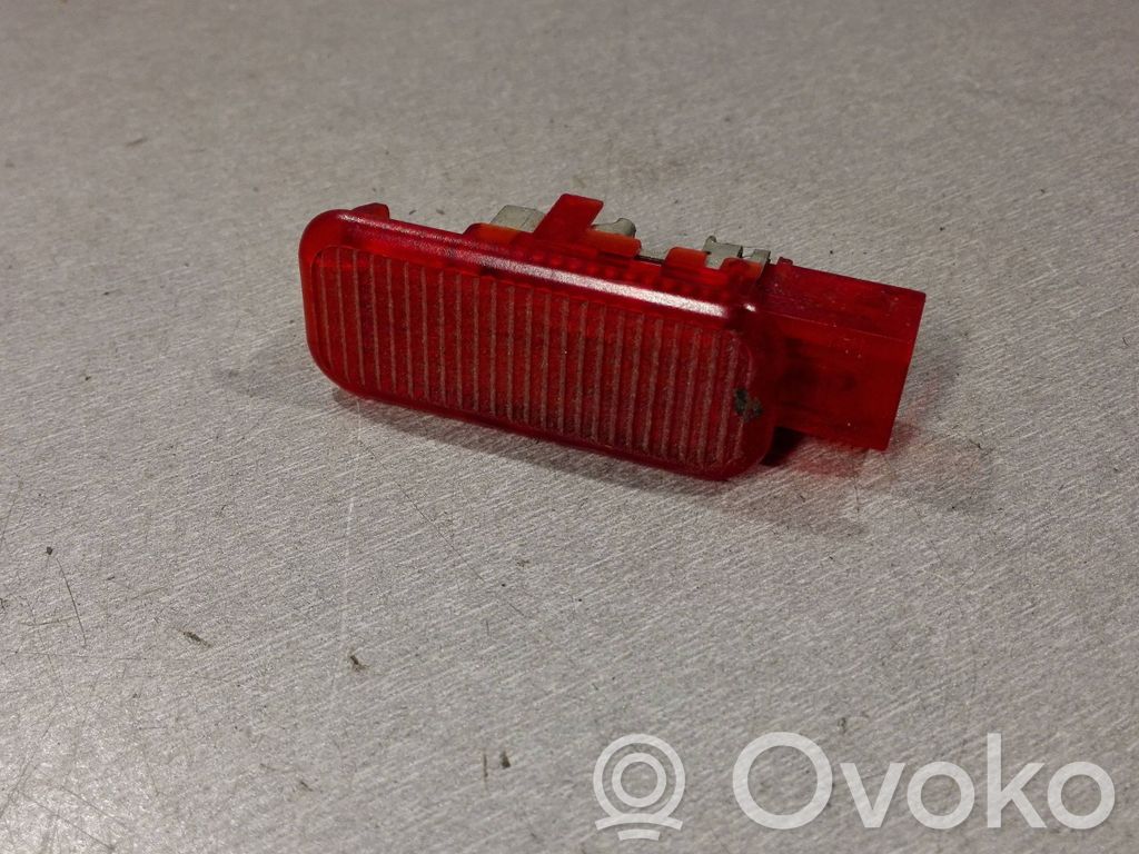 Audi A6 S6 C5 4B Luz interna puerta delantera 