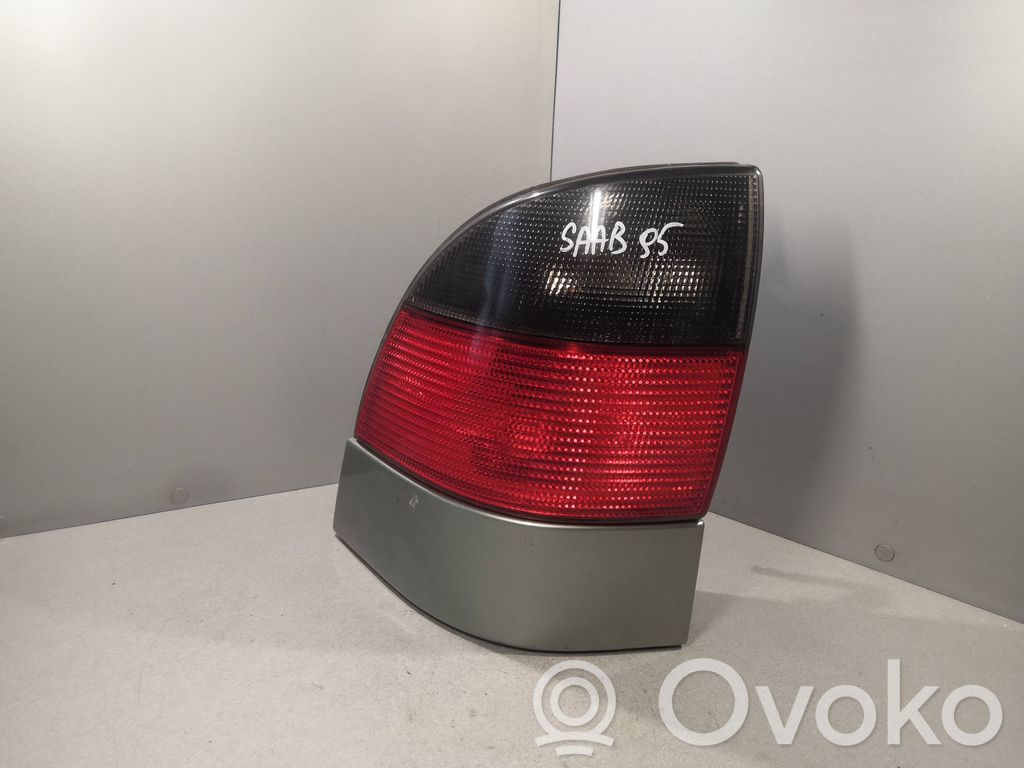 Saab 9-5 Takavalot 