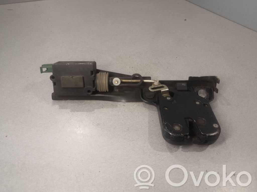 Audi TT Mk1 Zamek klapy tylnej / bagażnika 