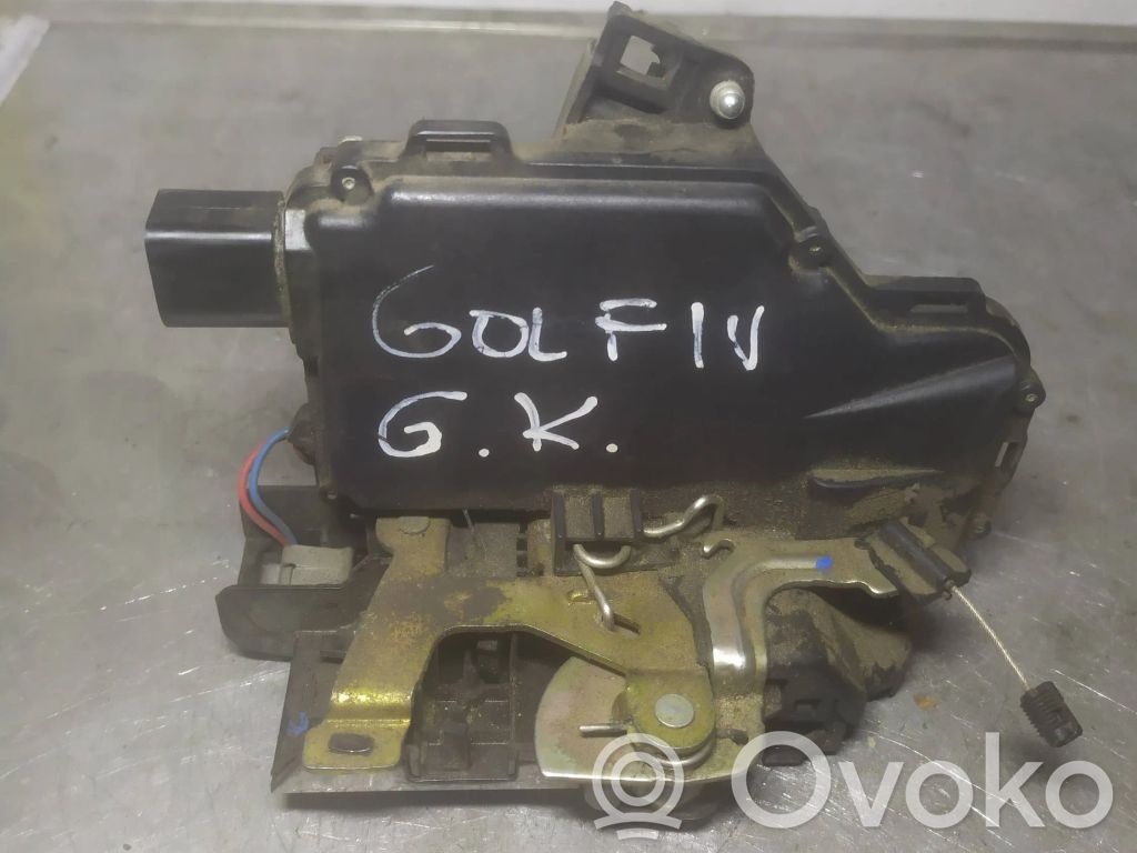 Volkswagen Golf IV Zamek drzwi tylnych 