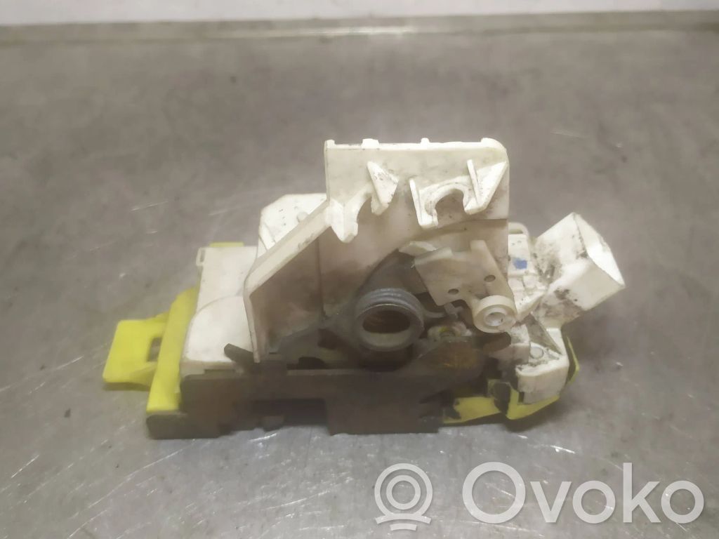 Ford Focus Rear door lock 