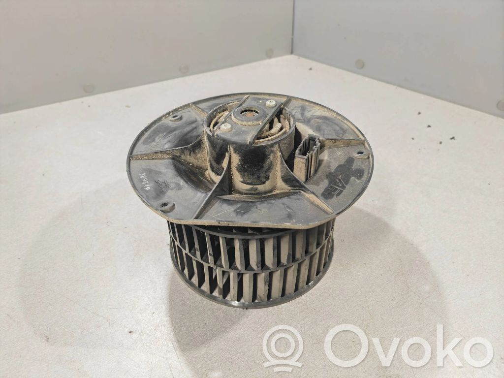 Volkswagen Sharan Lämmittimen puhallin 