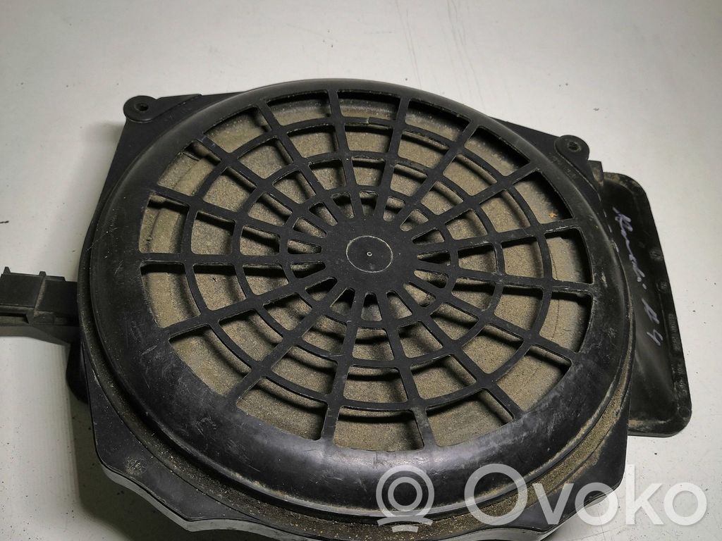 Audi A4 S4 B6 8E 8H Subwoofer 