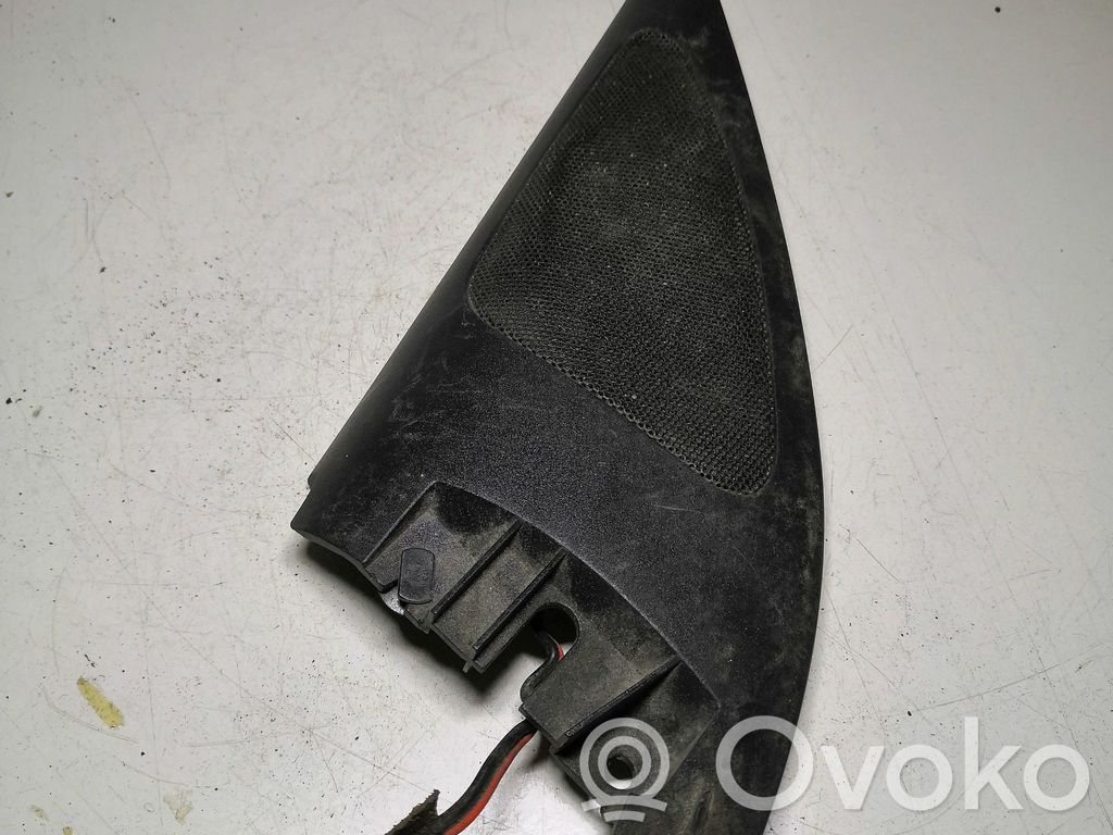 Volkswagen Golf IV Głośnik wysokotonowy drzwi przednich 