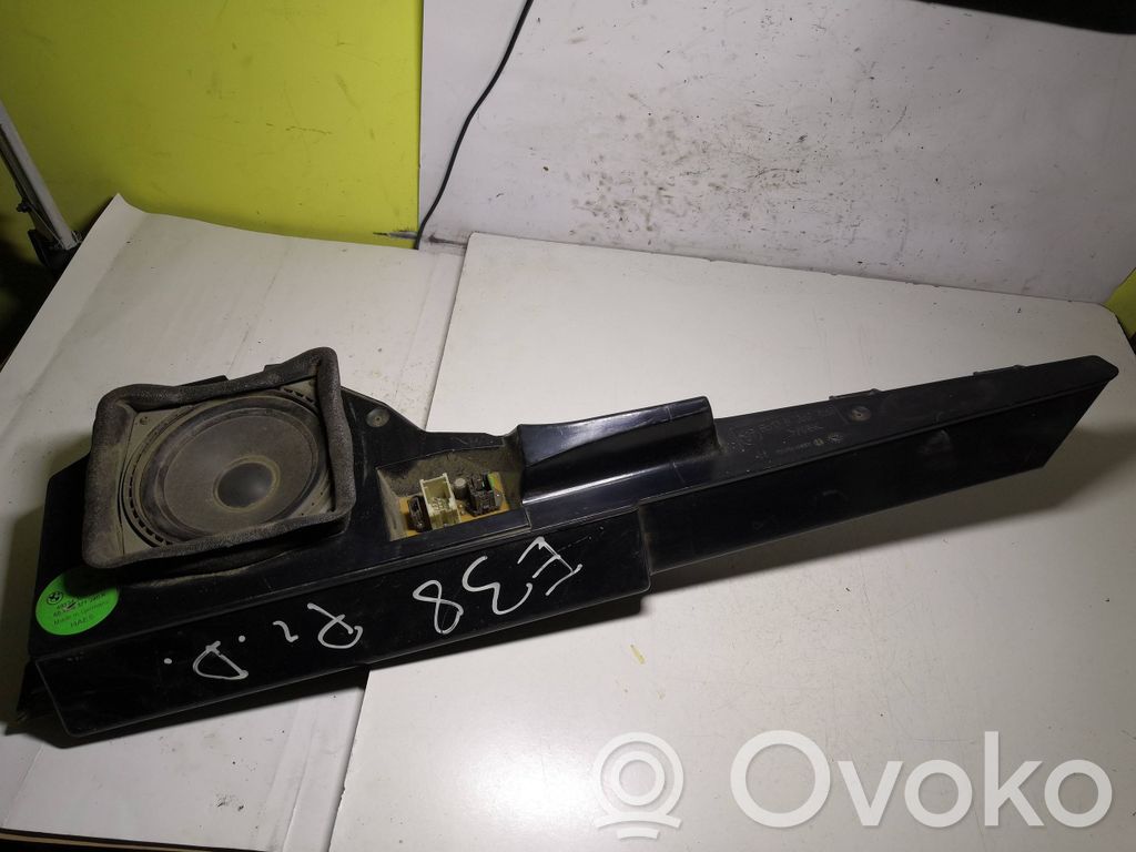 BMW 7 E38 Etuoven kaiutin 
